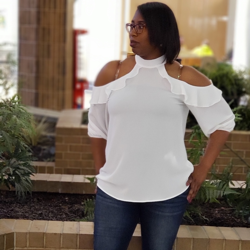 WHITE COLD SHOULDER TOP